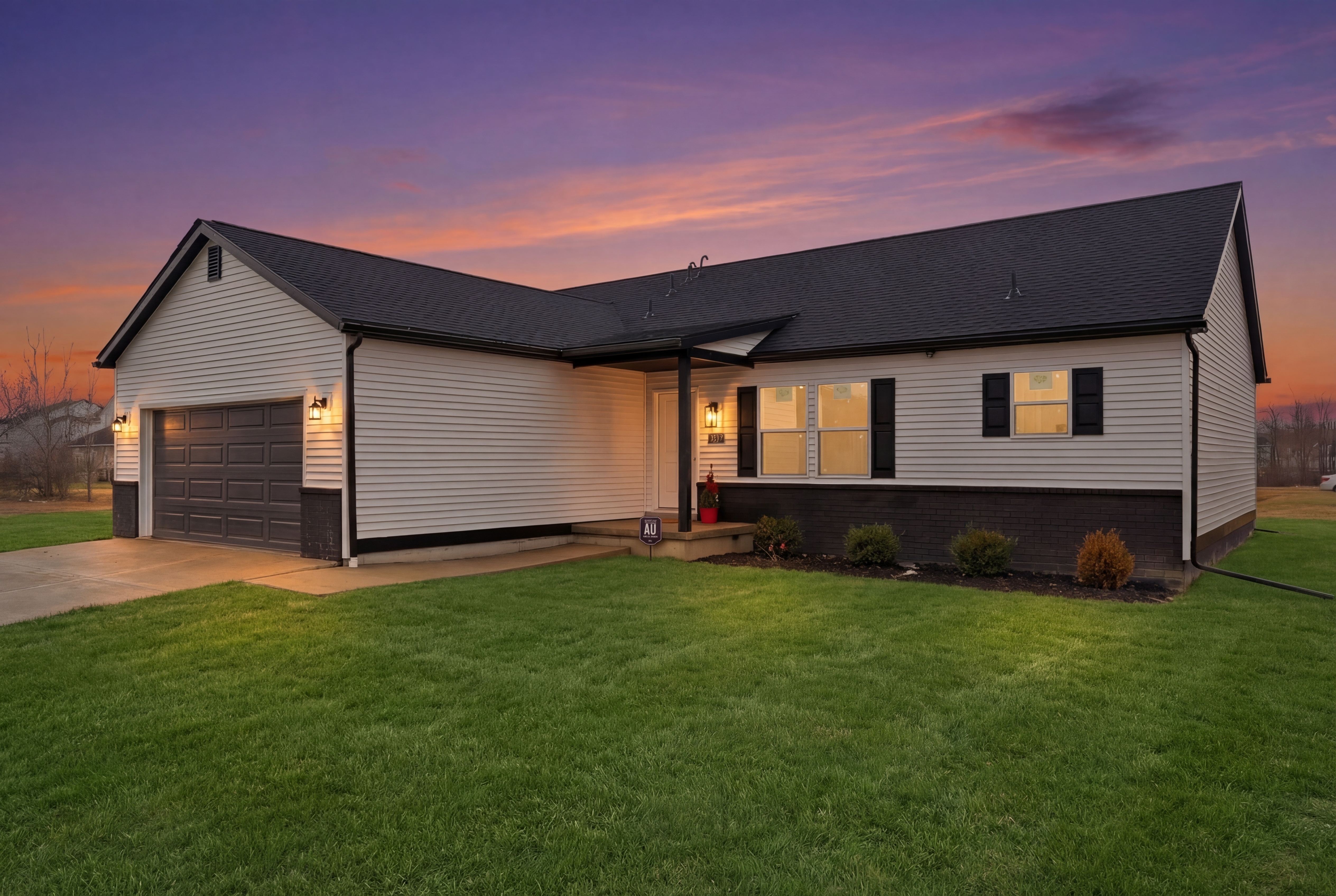 4331 Bridgeport Ct — Front exterior at dusk